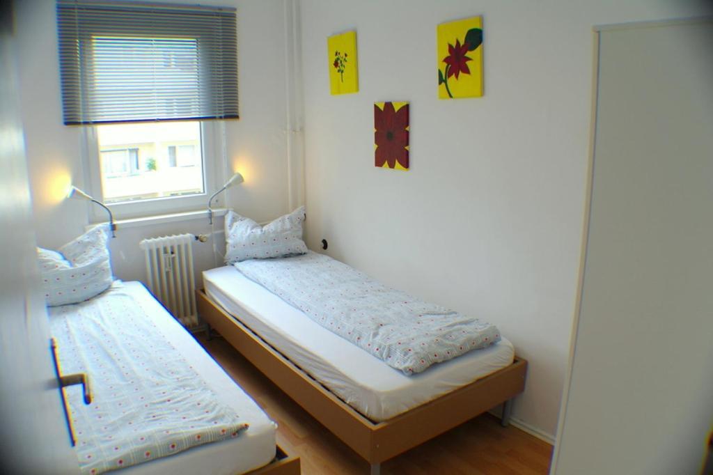 M M Central Vintage Family, Handwerker Und Monteure Apartments 베를린 객실 사진